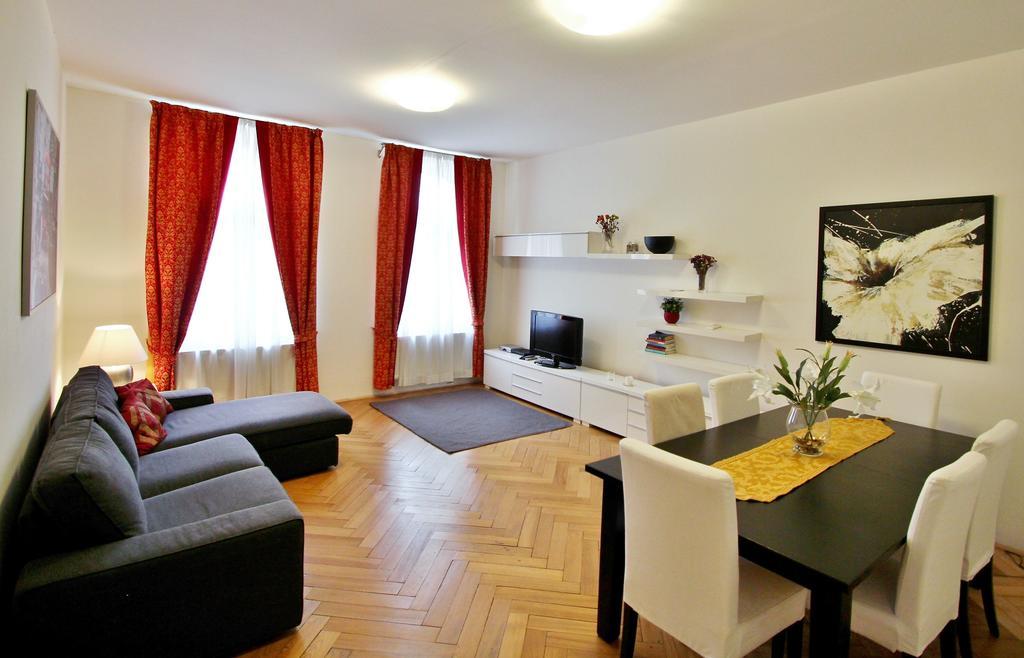 Residence Salvator - By Prague City Apartments Buitenkant foto